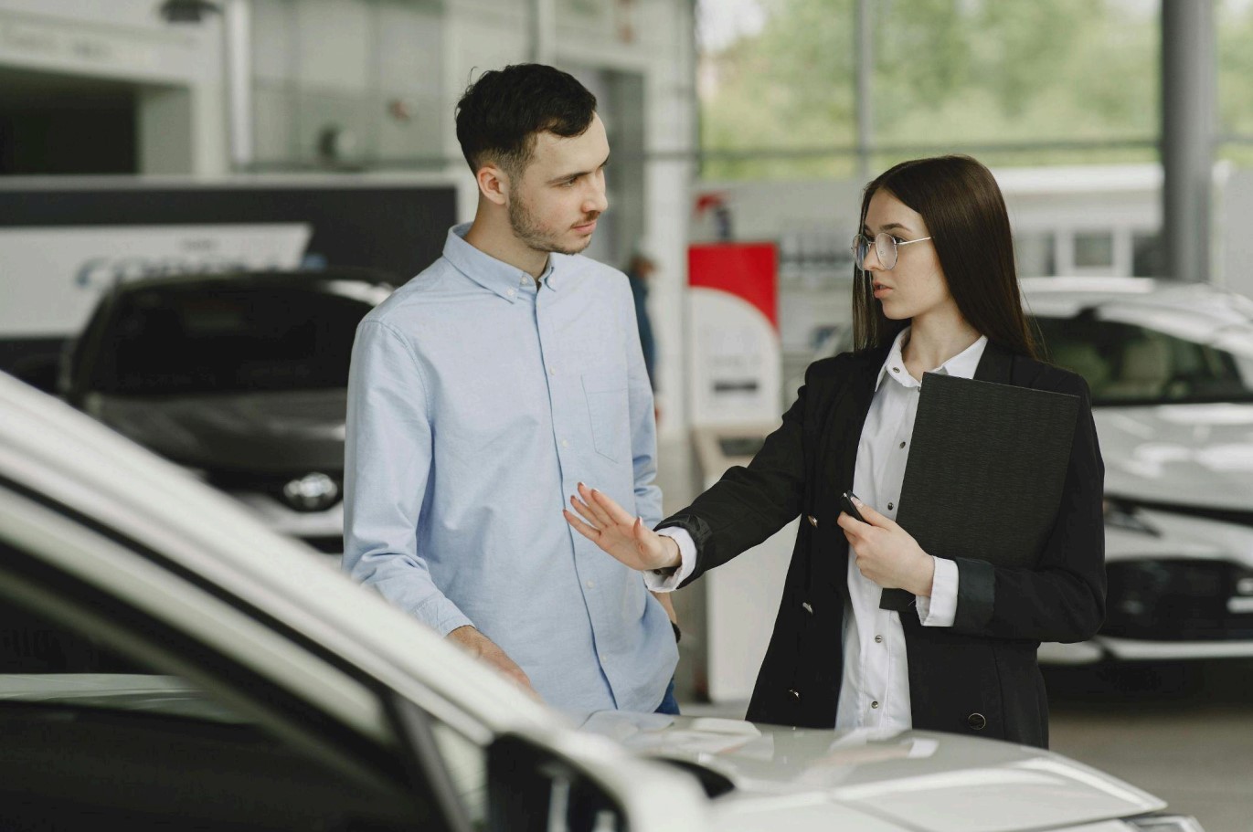 ¿Vendes el coche por no poder pagarlo? Tenemos la solución